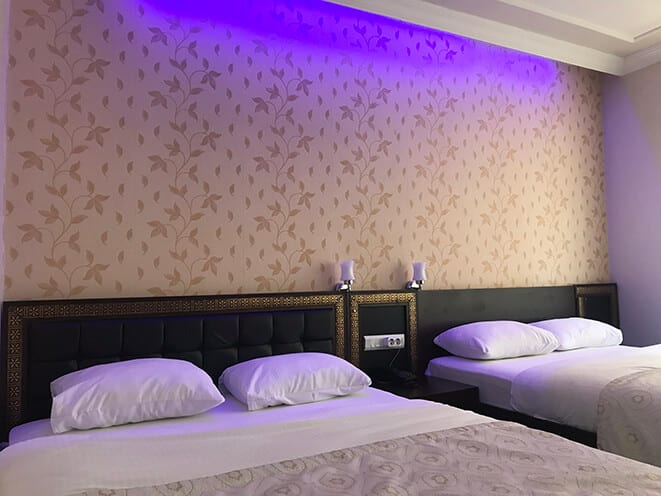 Salapurya Otel Cide, 102 numaralı Standart oda — İki Çift Kişilik yatak